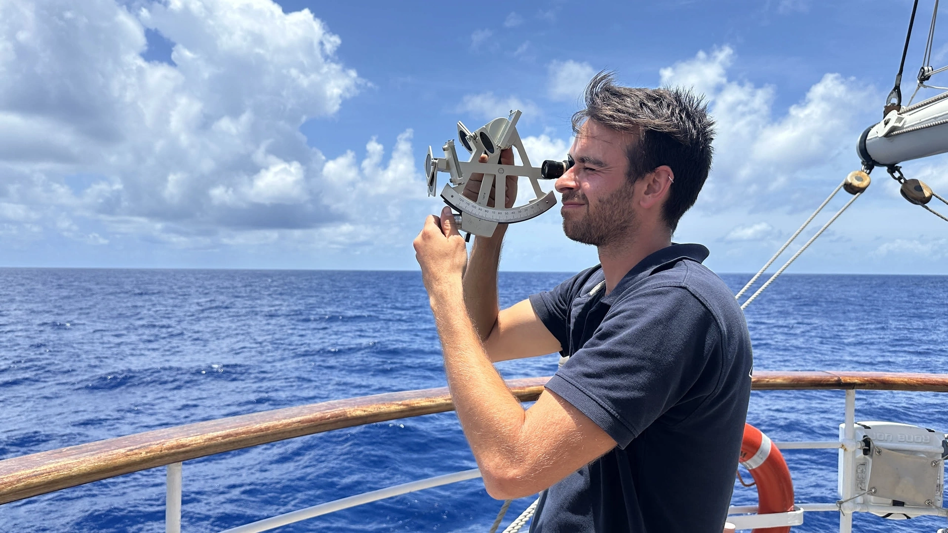 Fahrplan__event__banner_image_alt Celestial navigation with very little math