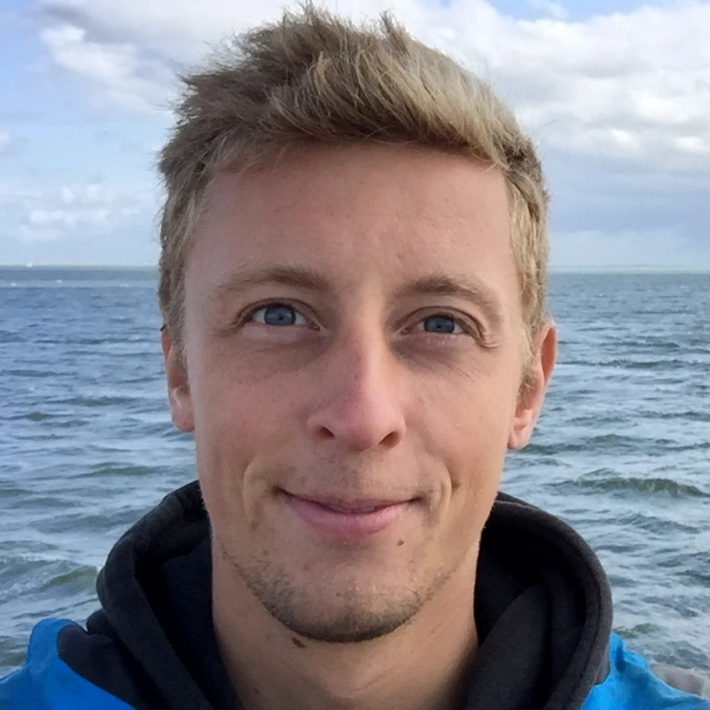 Avatar of Moritz Zeising (er/he)